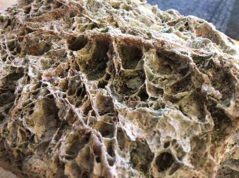 Green Spiders Web Stone